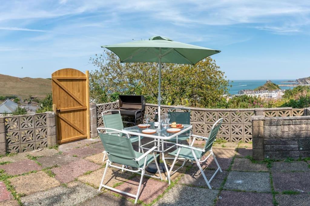 Appartement The Tempest, Sea Views, Coastal & Rural Walks. à Ilfracombe Extérieur photo