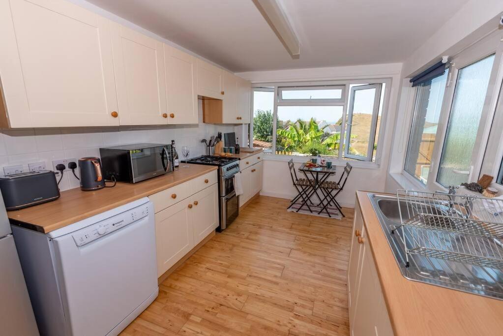 Appartement The Tempest, Sea Views, Coastal & Rural Walks. à Ilfracombe Extérieur photo